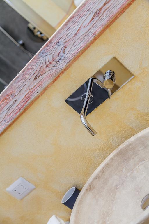 Palazzo Beddoro Apartment San Pantaleo Exterior photo